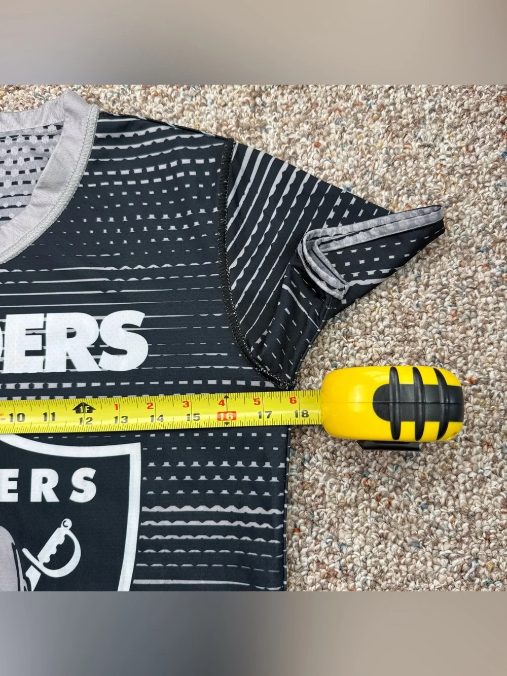 Boys Las Vegas Raiders REVERSIBLE NFL Flag Football Jersey Shirt size YOUTH L